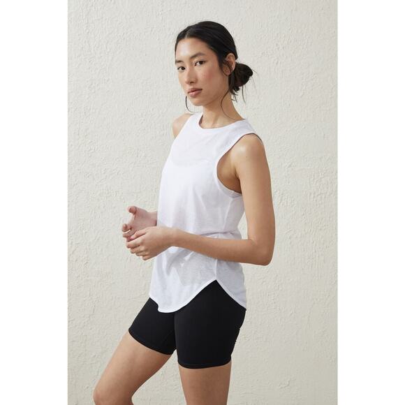 Cotton On Body Womens Muscle Tank Top Small White Active Curve Hem Athletic NWT - Picture 3 of 11